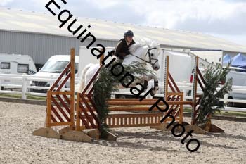 EMY-1211