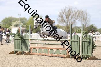 EMY-1564
