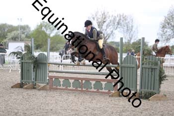 EMY-1736