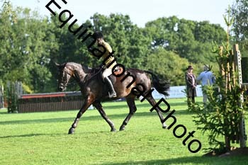 JUT-1040