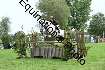 JUT-1700
