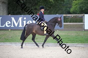 FIV-4735